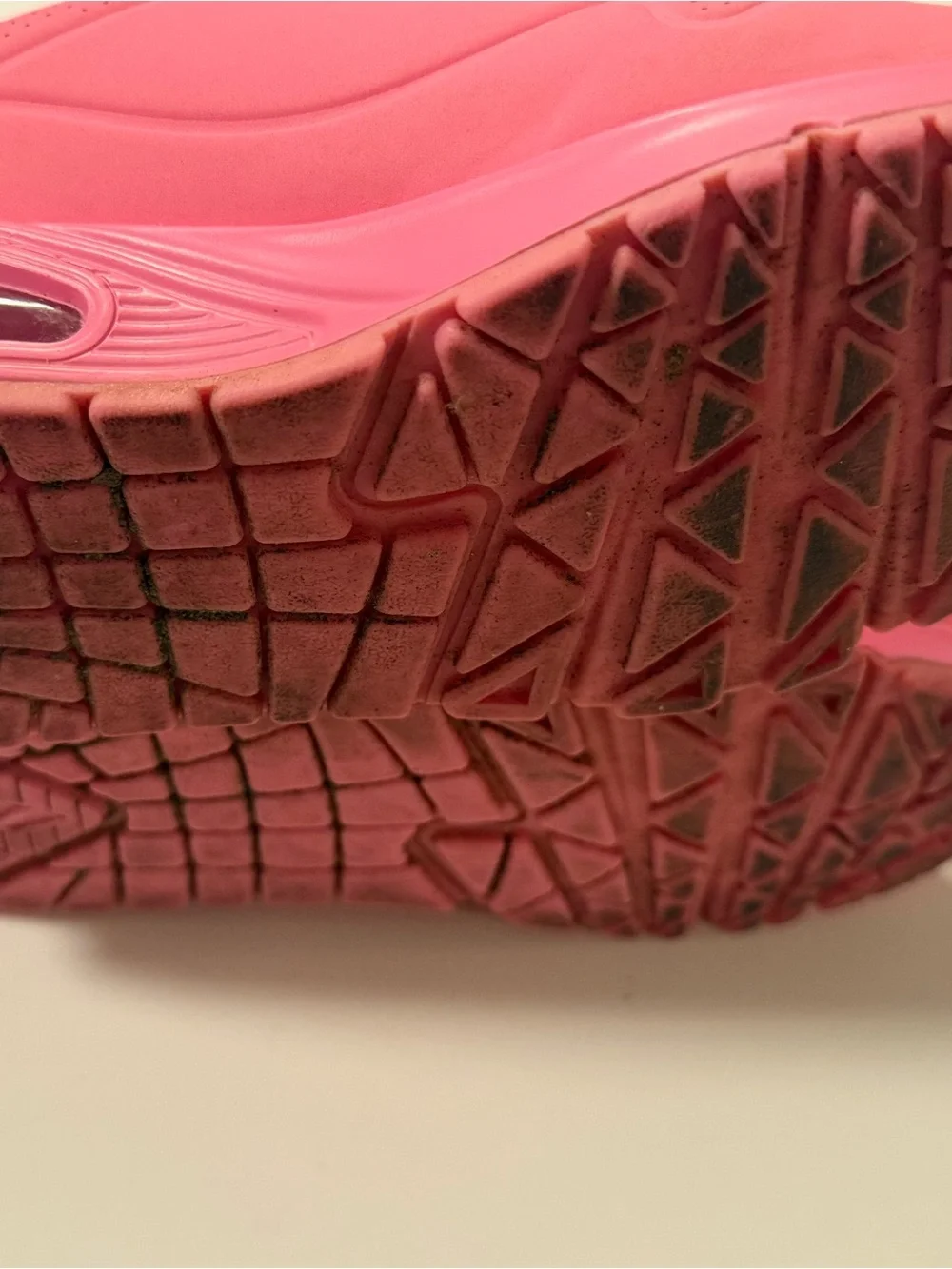 Skechers UNO Gen1 Neon Glow Hot Pink Girls Sneakers Size 13